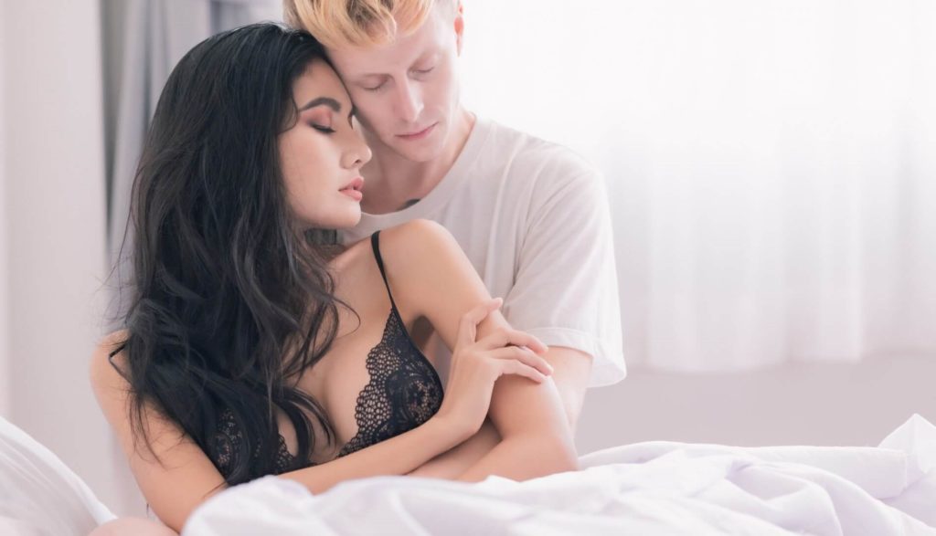 Ladyboy Dating New York - My Boyfriend Is Attracted To Transwomen: Why Do Men Like Shemales?