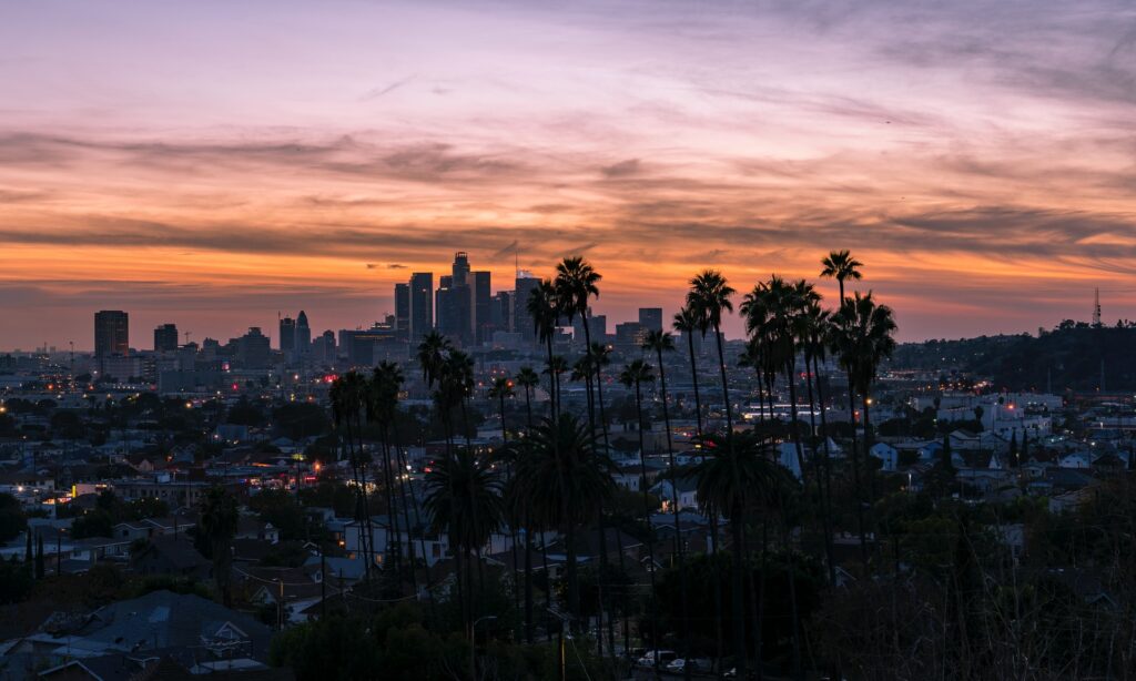 romantic LA sunset for those dating in Los Angeles